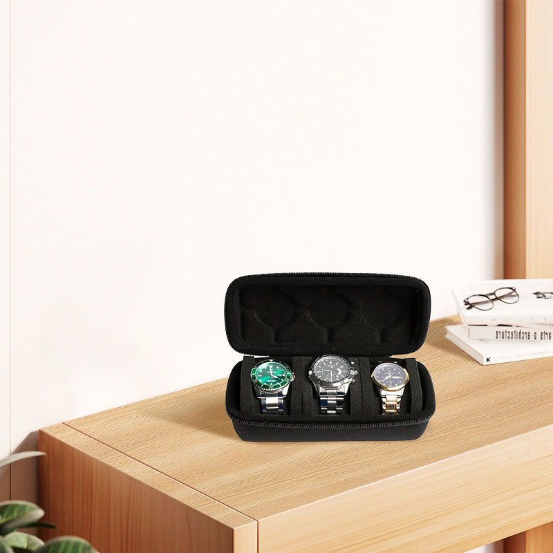 3つのスロット付き腕時計用トラベルケース、高品質で頑丈な腕時 - Quality Travel Accessories のレビューと価格